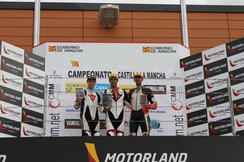 Tres navarros copan el podium en Alca&ntilde;iz